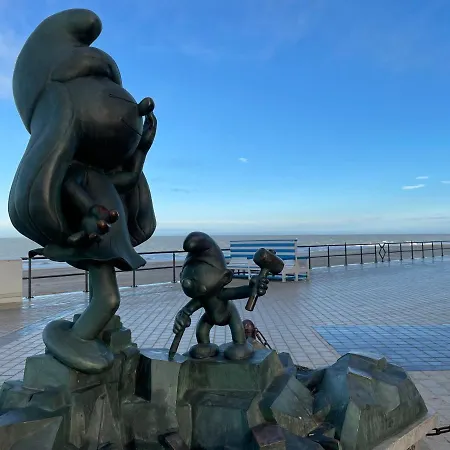 Belgian House - The Hamptons Apartment Middelkerke