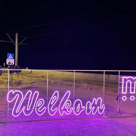 Belgian House - The Hamptons Apartamento *